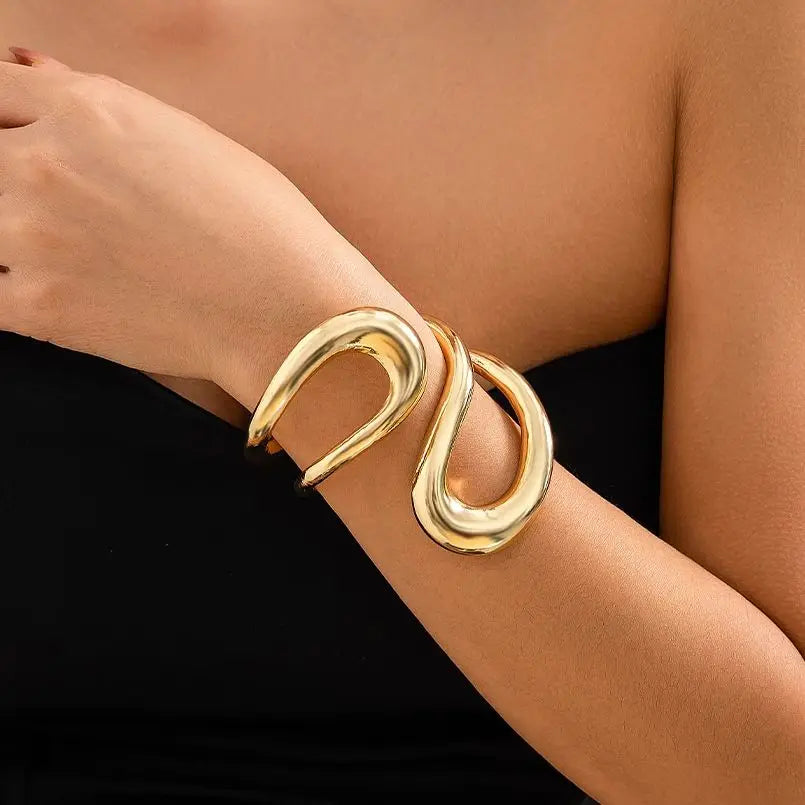 Aphrodite Bracelet